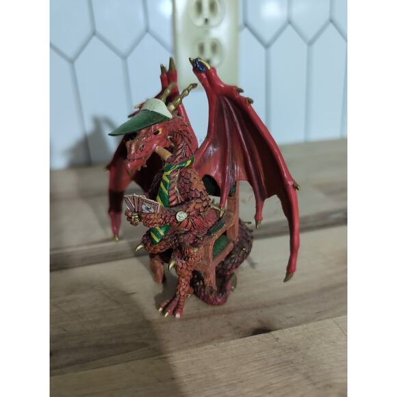 Hamilton Collection Holdin' Harry Dragon Figurine, Hold 'Em Or Fold 'Em, Flaw - Picture 6 of 6